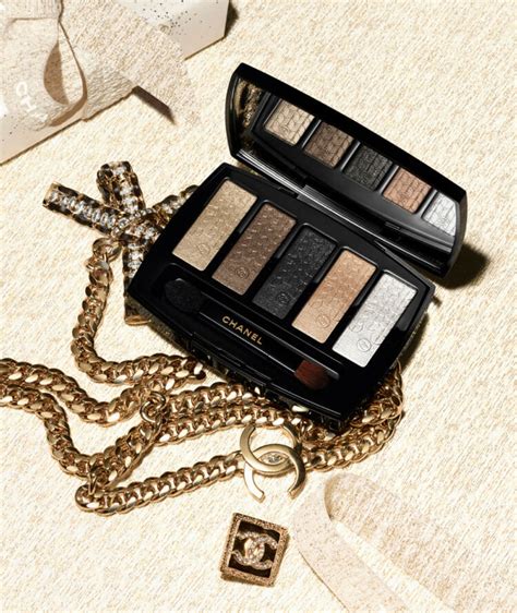 Tested and Reviewed: Chanel's 2024 Holiday Makeup 